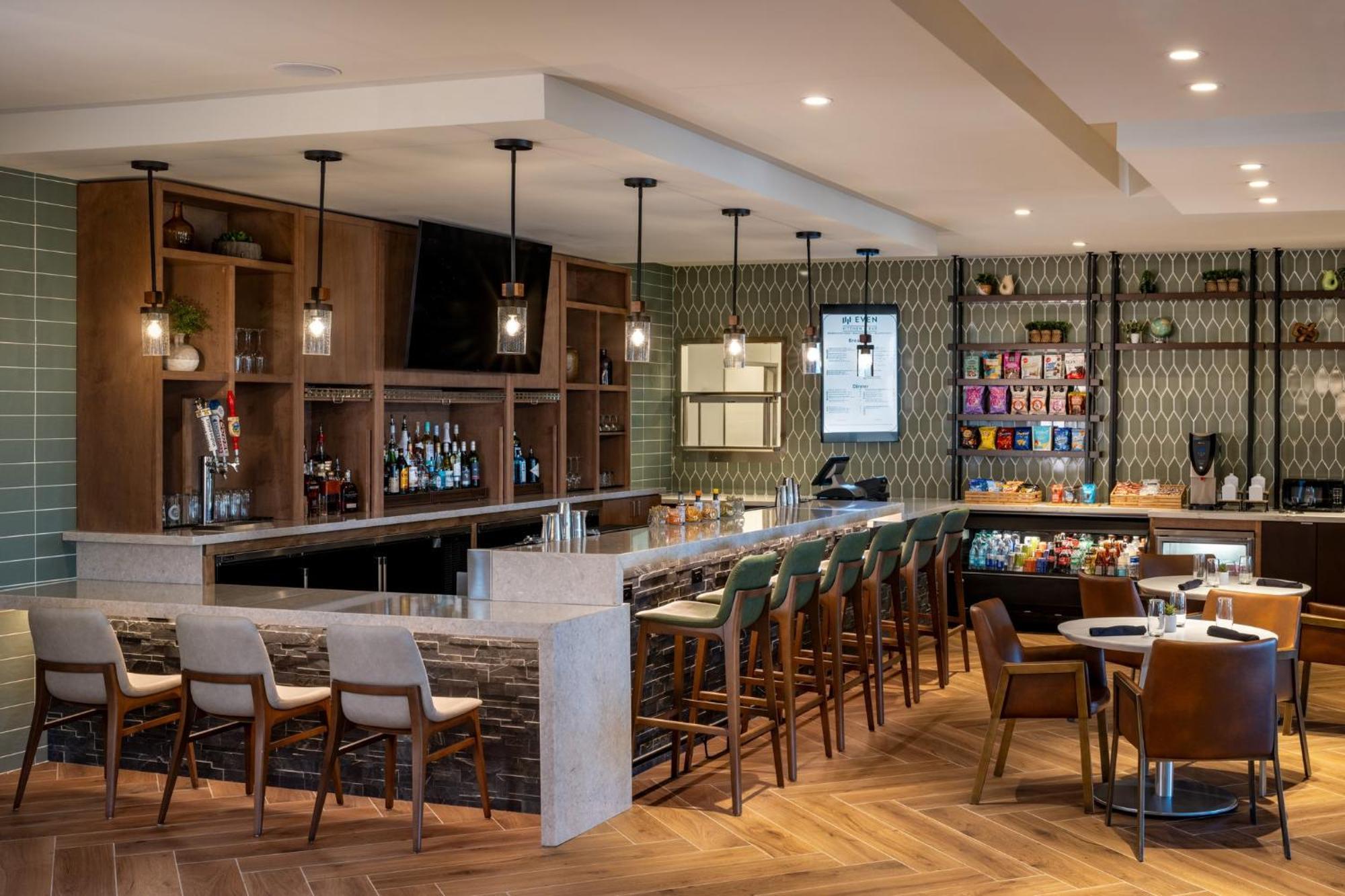 Even Hotel Bozeman Yellowstone Intl Arpt By Ihg Belgrade Eksteriør bilde