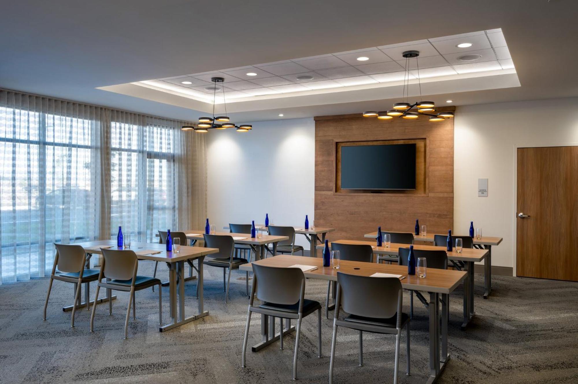 Even Hotel Bozeman Yellowstone Intl Arpt By Ihg Belgrade Eksteriør bilde