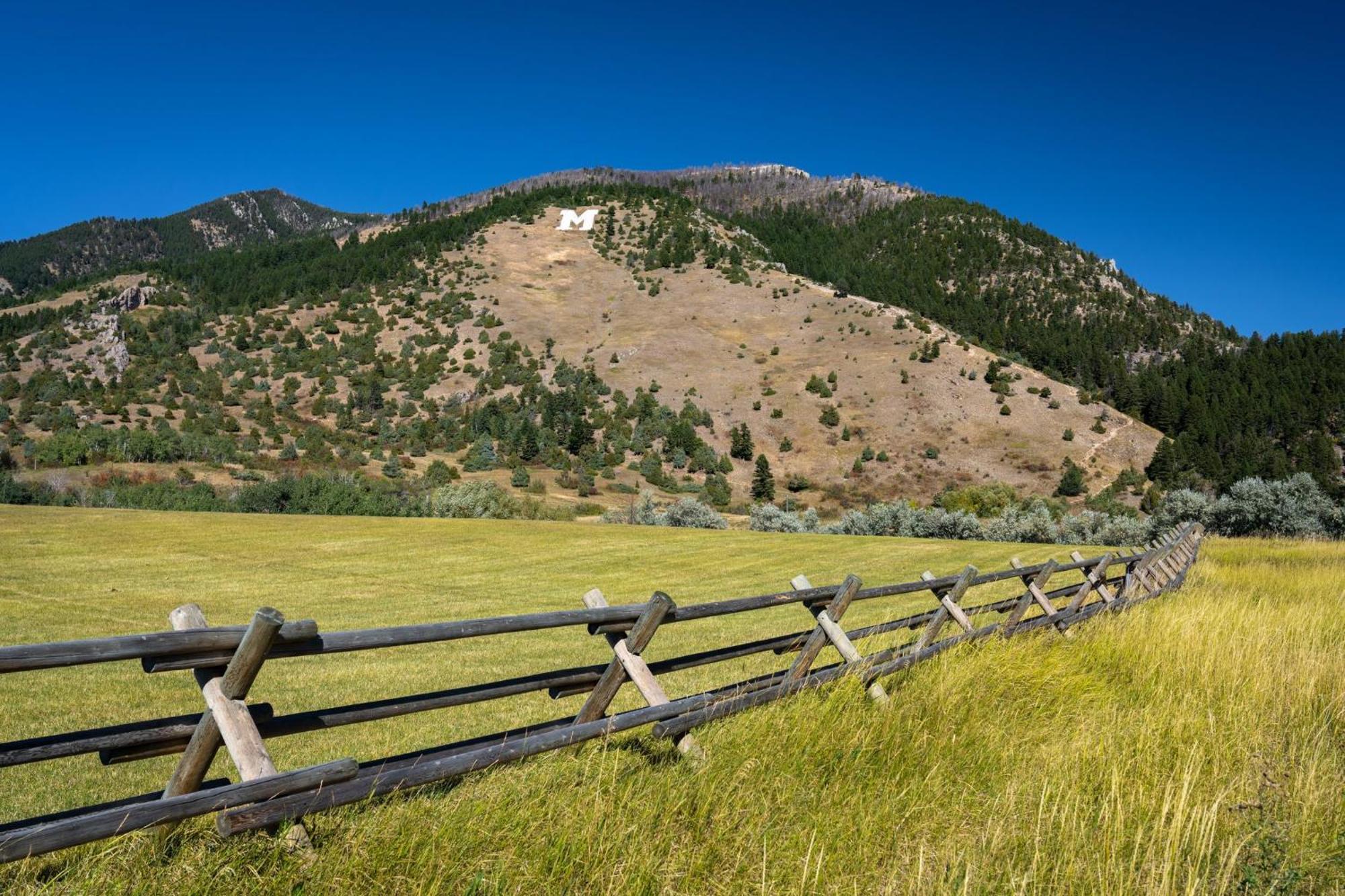 Even Hotel Bozeman Yellowstone Intl Arpt By Ihg Belgrade Eksteriør bilde